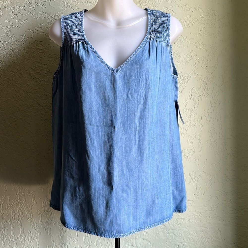 Time and Tru Core Tank Top Women’s Size Small Denim Blue Sleeveless Casual Stret